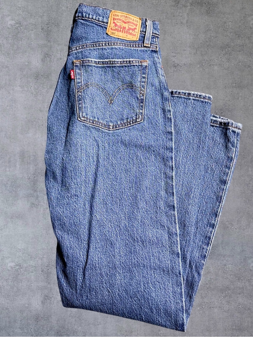 Levi’s 501 Jeans Mens MEASURES 28x30 Blue Original Fit Straight Button Fly